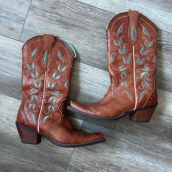 Ariat boots brown leather teal trim size 7.5 Style #10006309 Sonora